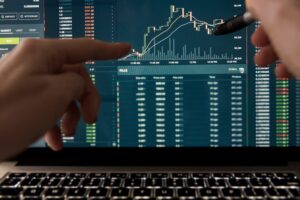 Médias móveis exponenciais